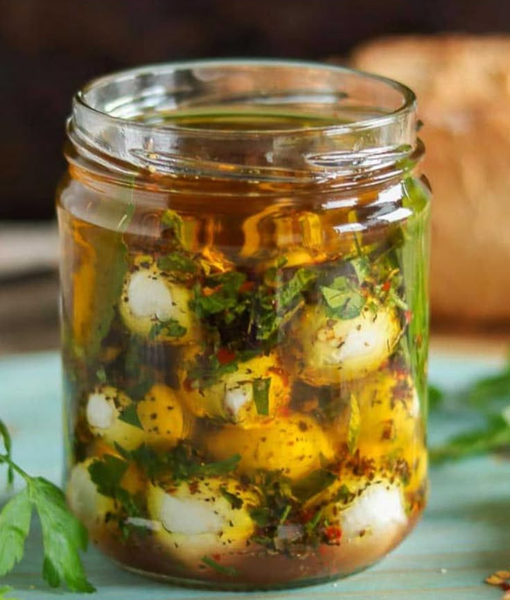 დამარინადებული მოცარელა სოიოს სოუსით