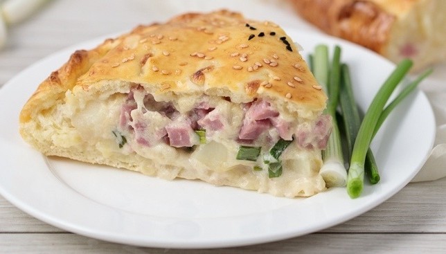 პეროგი ბრით და ლორით (Brie & Ham Tart)